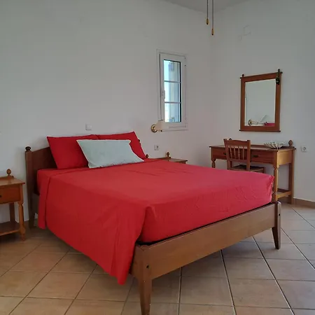 Marianna's Alinda, Leros * Alinda (Leros)