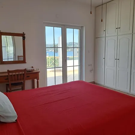 Marianna's Alinda, Leros *