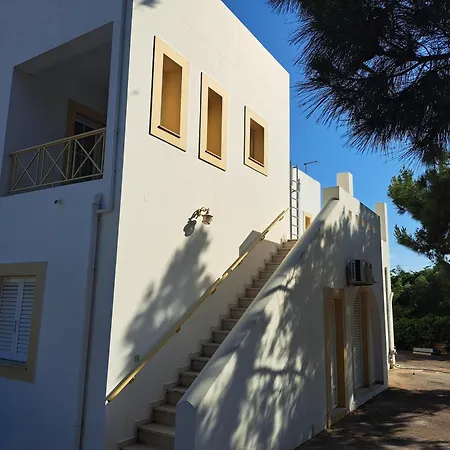 Marianna's Alinda, Leros * Alinda (Leros)